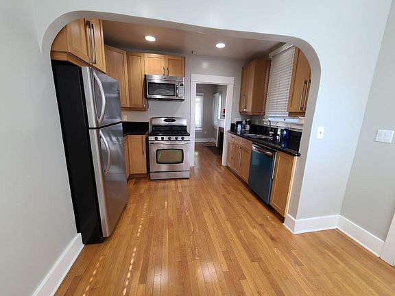5th image of 508 South St