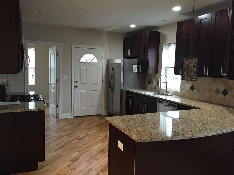 1st image of 8609 Trumbull Ave