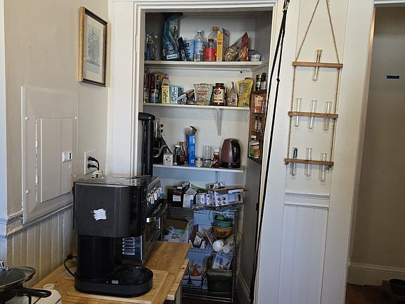 3rd image of 80-3A Empire St #3
