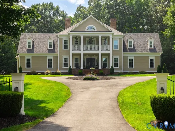 15700 Chesdin Point Dr, Chesterfield, VA 23838