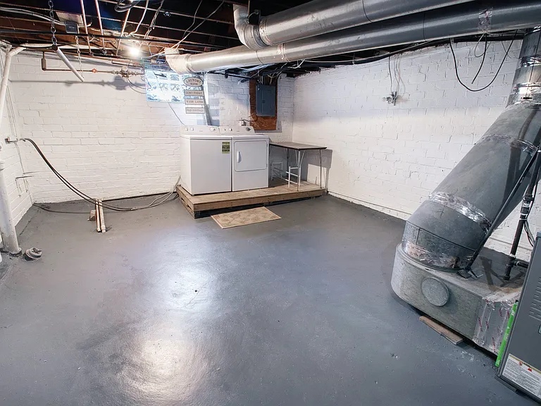 1291 Thornwood Pl — Photo 14