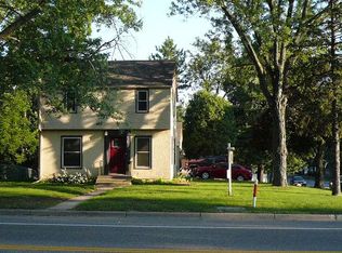 2504 17th Ave E, North Saint Paul, MN 55109