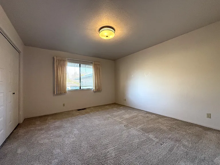 252 Estates Dr #A — Photo 8