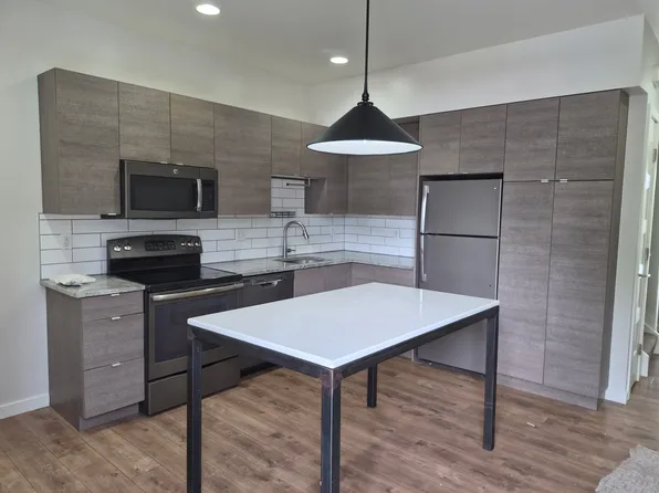 1085 E Florida Ave #1085, Denver, CO 80210