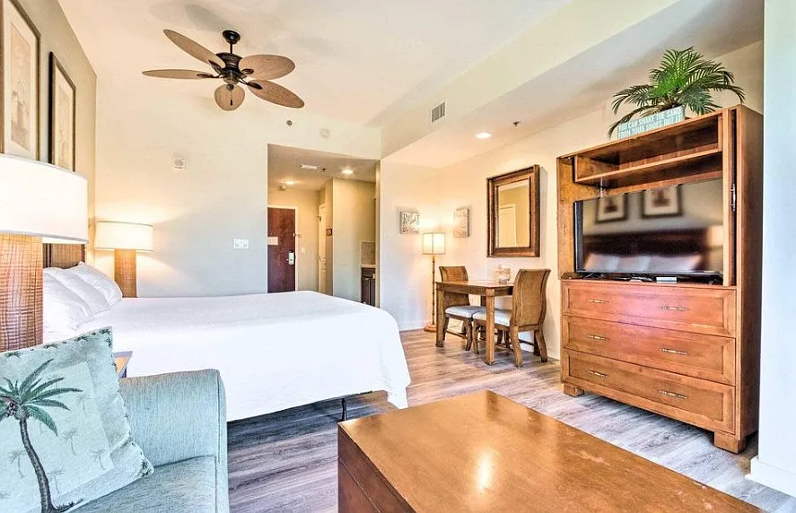 Studio, 385 sqft, $1,450 — Photo 4