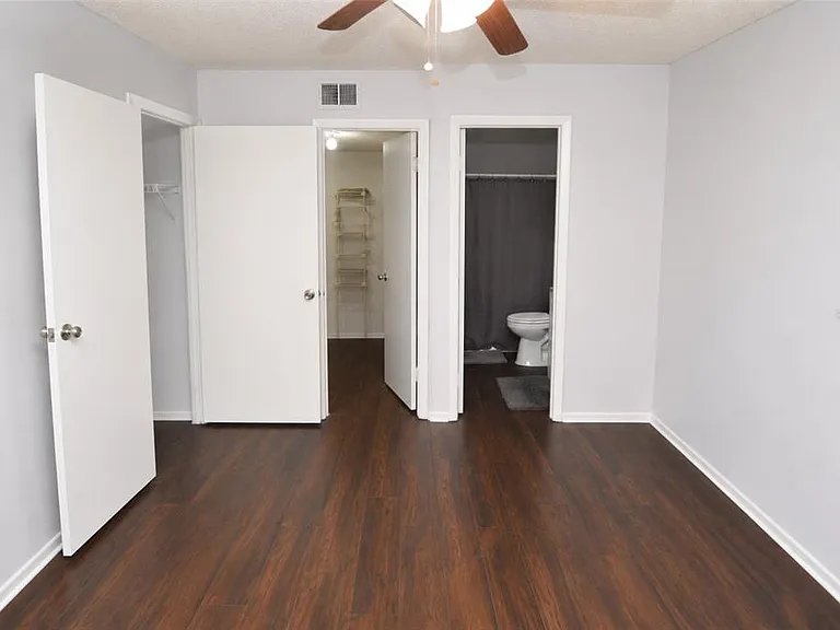 8718 Mallard Reserve Dr #104 — Photo 35