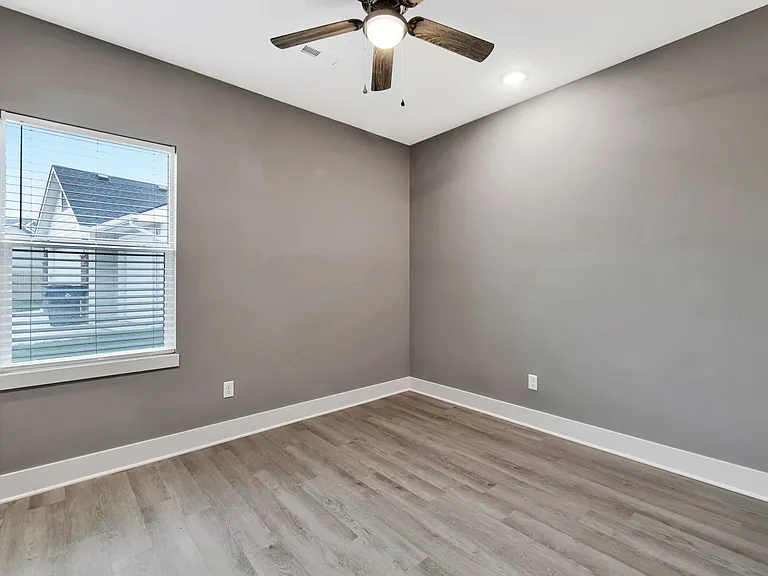 3 bedroom