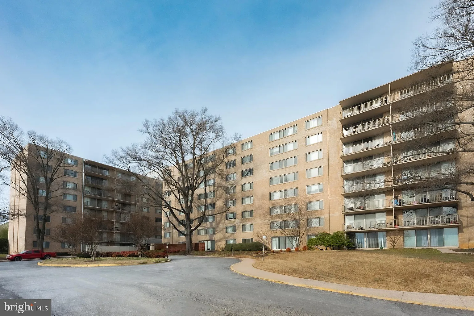 4410 Oglethorpe St APT 216 photo 1