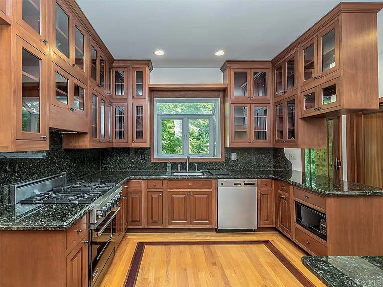 3 West Dr — Photo 17