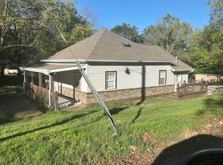 801 N Robinson St, Harrison, AR 72601