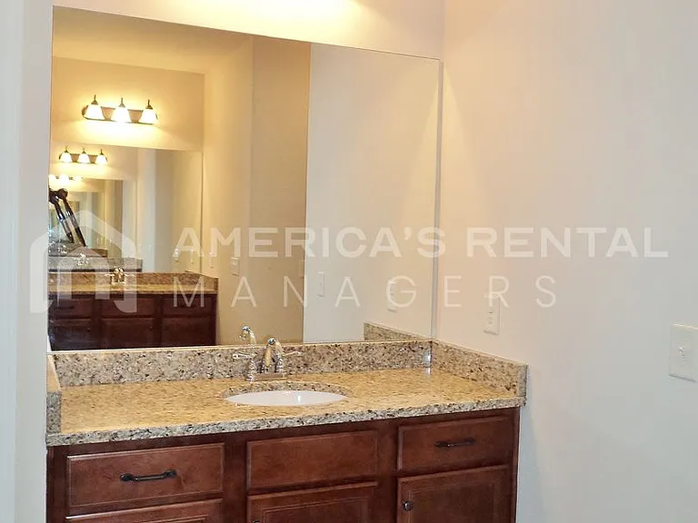 3768 Creekside Way — Photo 17