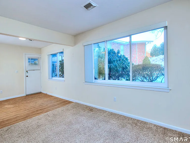 49 Southport Woods Dr #49 — Photo 6