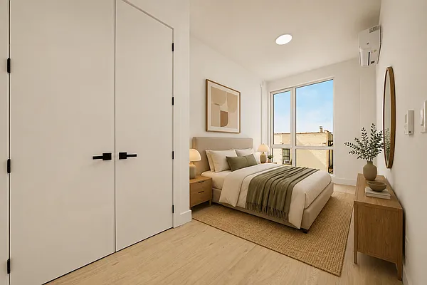 Bedroom, photo 1