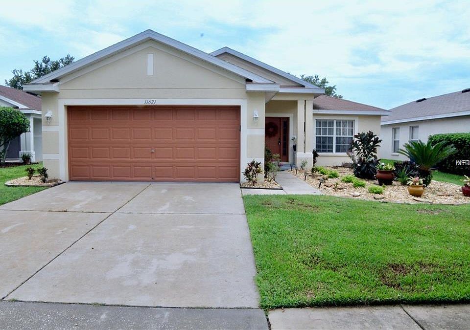 1st image of 11621 Crest Creek Dr