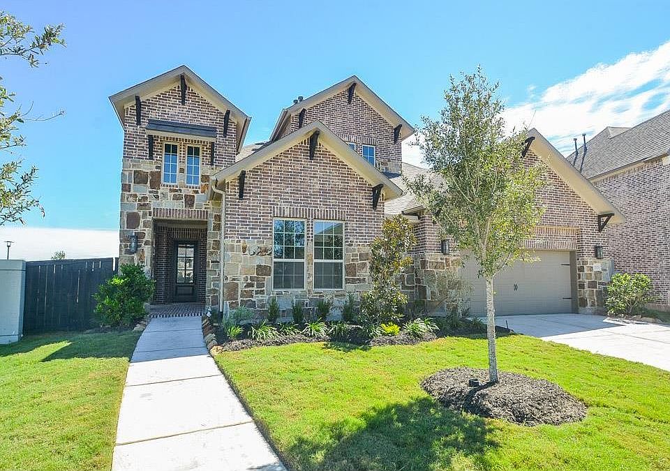 1st image of 1103 Zoe Springs Way