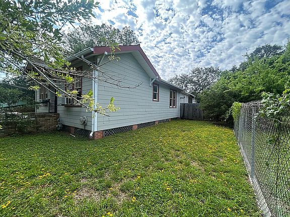 3rd image of 4801 Avenue P 1/2