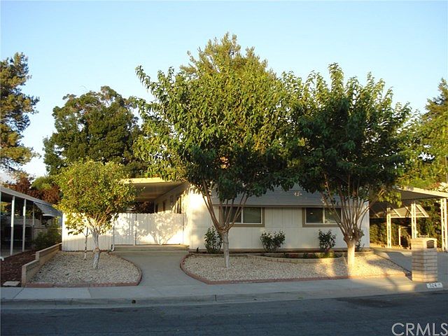 1st image of 524 De Soto Dr