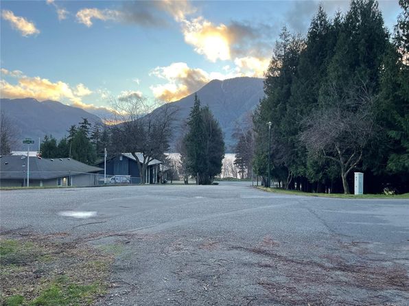 1073 Maquinna Ave #307, Pt Alice, BC V0N 2N0