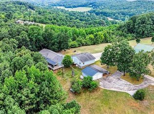 151 Conns Lake Ext, Lindale, GA