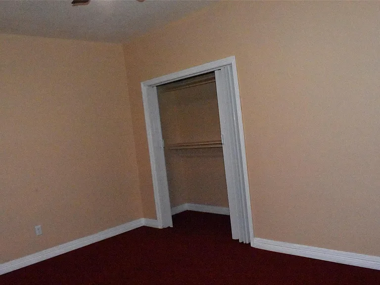 8535 Parkette Dr — Photo 21