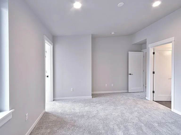 5623 SE 80th Ave — Photo 10