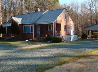 482 Old Graham Rd, Pittsboro, NC 27312