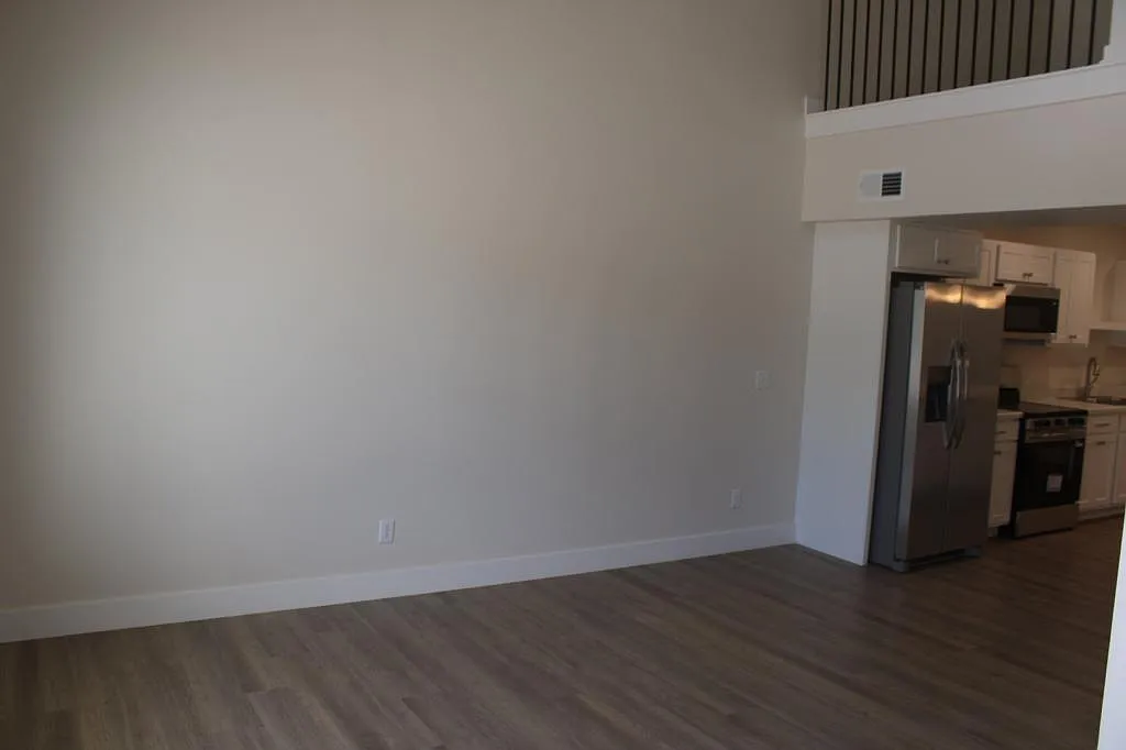 1103 Emerald Cv Dr — Photo 4