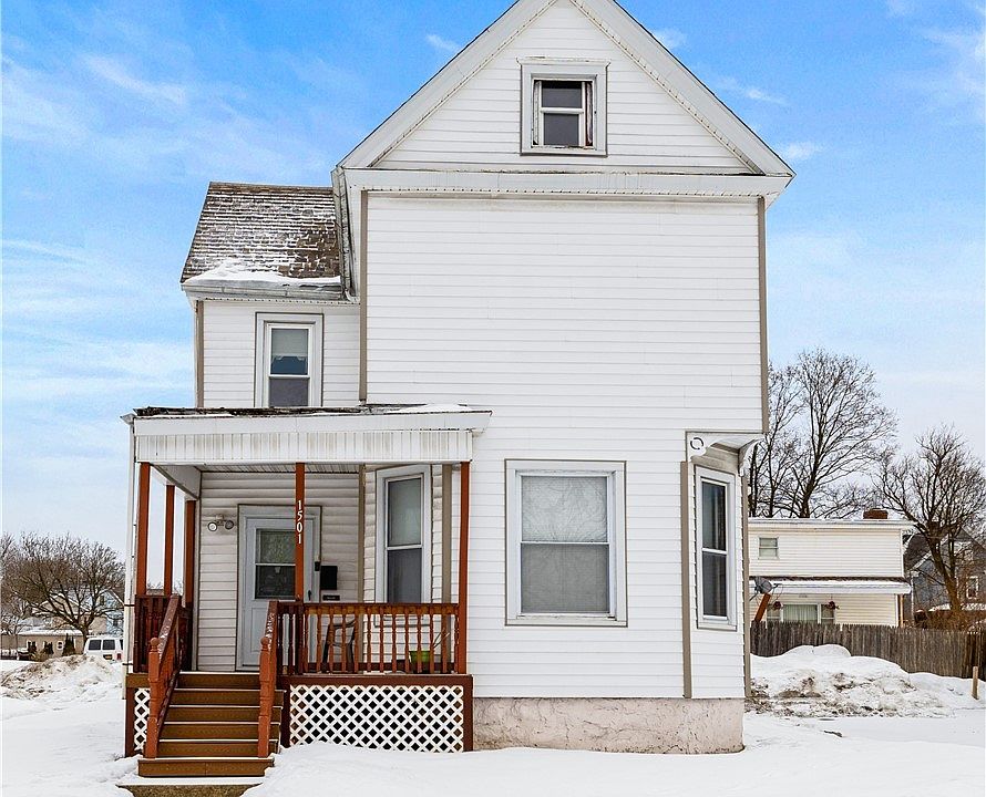 1st image of 1501 Kemble St