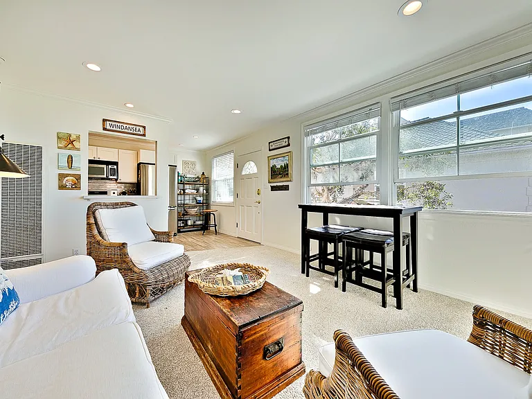 215 Bonair St #7 — Photo 17