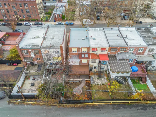 2567 East 29th Street image 31 of 31