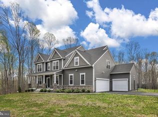 9092 Caledon Rd, King George, VA 22485