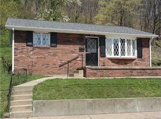 777 Valley Rd, Ambridge, PA 15003