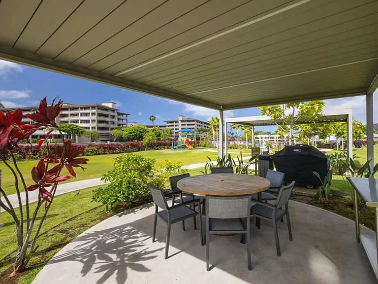 7000 Hawaii Kai Dr — Photo 3