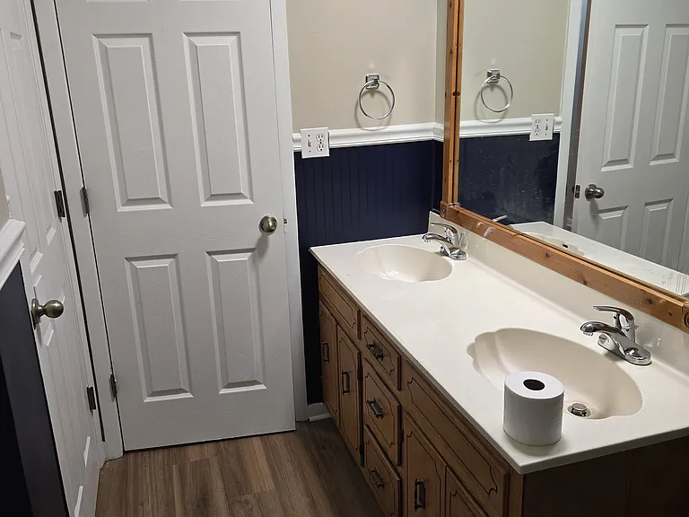 112 Glassboro Dr — Photo 12