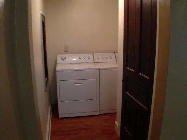 2415 Vine St #2 — Photo 17