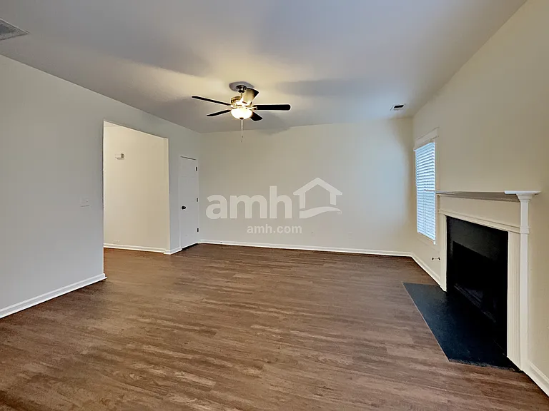 4125 Arch Pass — Photo 8