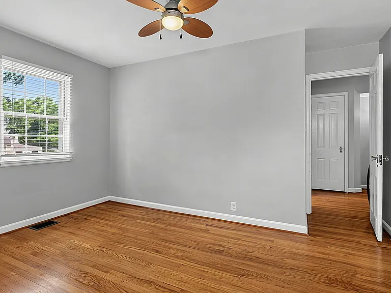 5661 N Illinois St #5661 — Photo 22