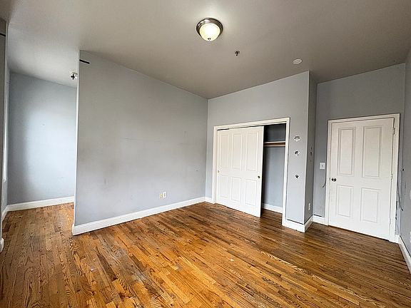2nd image of 136-138 S 7th St #6D