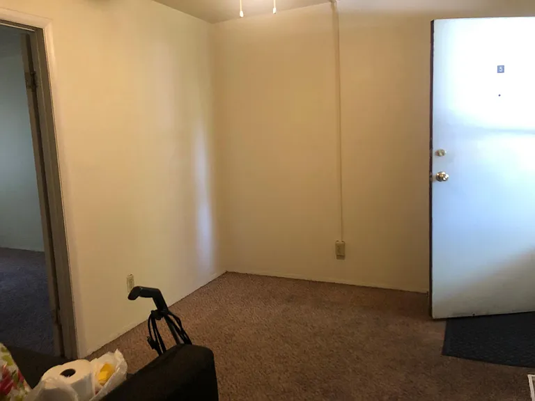 706 S Walnut St #5 — Photo 4