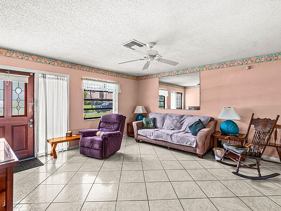 5th image of 3481 Amberjack Road