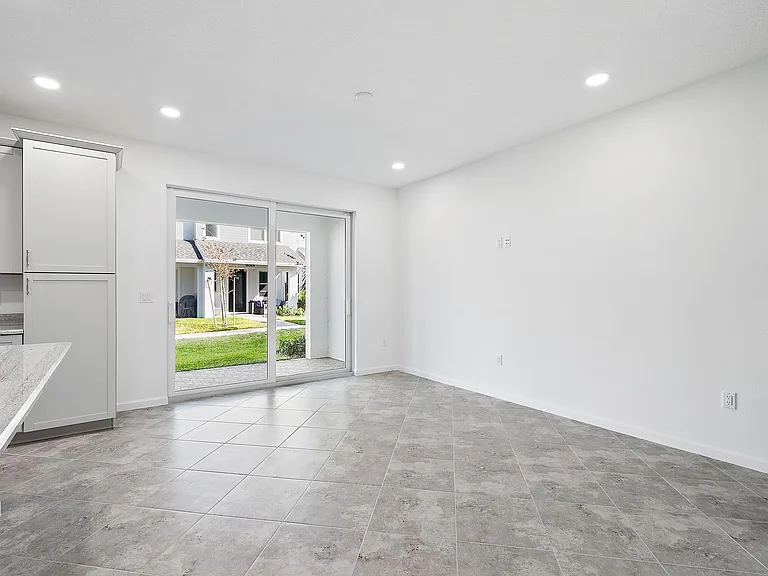 16377 Biltmore Lndg #16377 — Photo 1