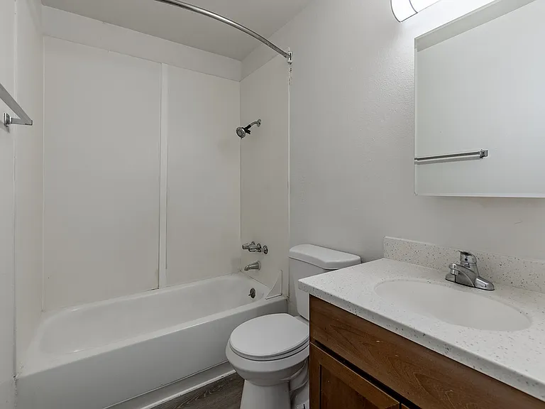 Chehalis Avenue Apartments — Photo 19
