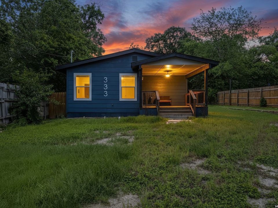 1st image of 333 S Mesquite