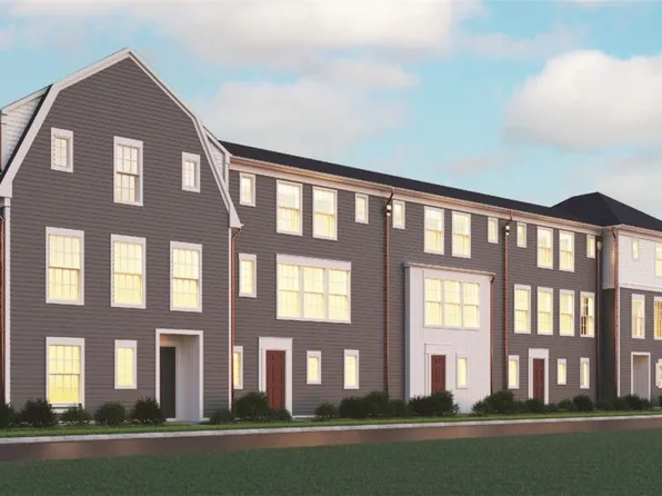 704 Halcyon Ln, Cranberry Township, PA 16066