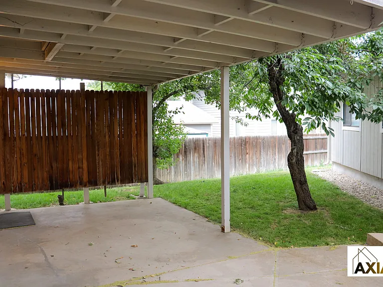 9225 Pierce St — Photo 9