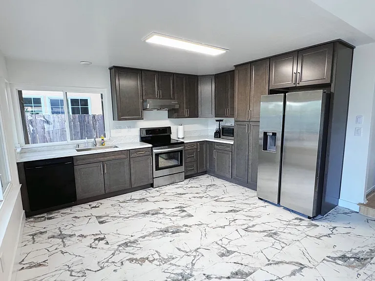 8955 Taurus Pl — Photo 21
