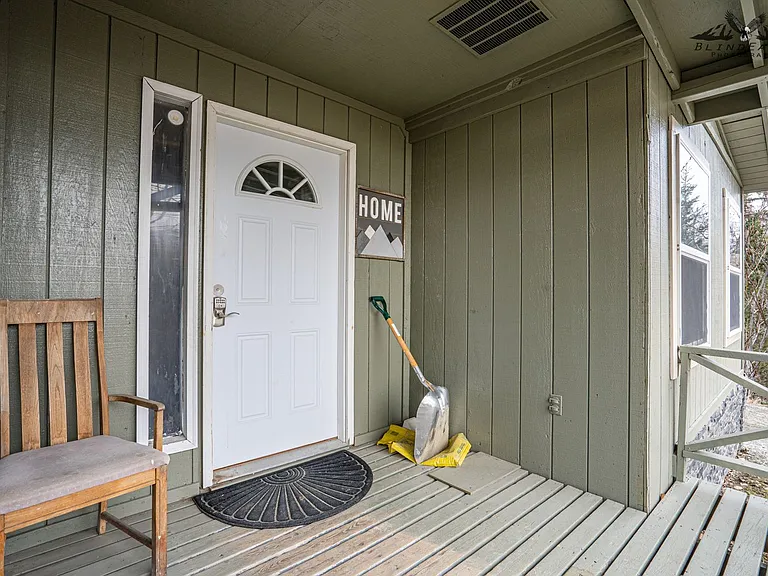 1620-1650 N Winding Brook Loop — Photo 2
