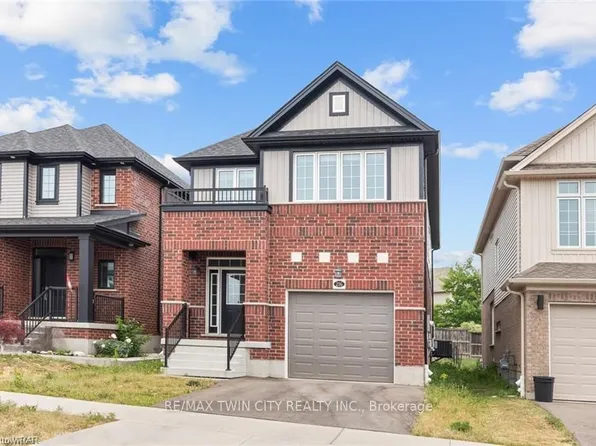 216 Woodbine Ave #Basement, Kitchener, ON N2R 1Y5