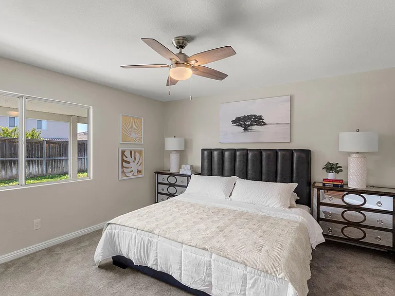 26425 Silverado Ct — Photo 14