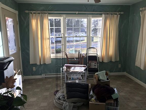 2nd image of 535 Carey Ave